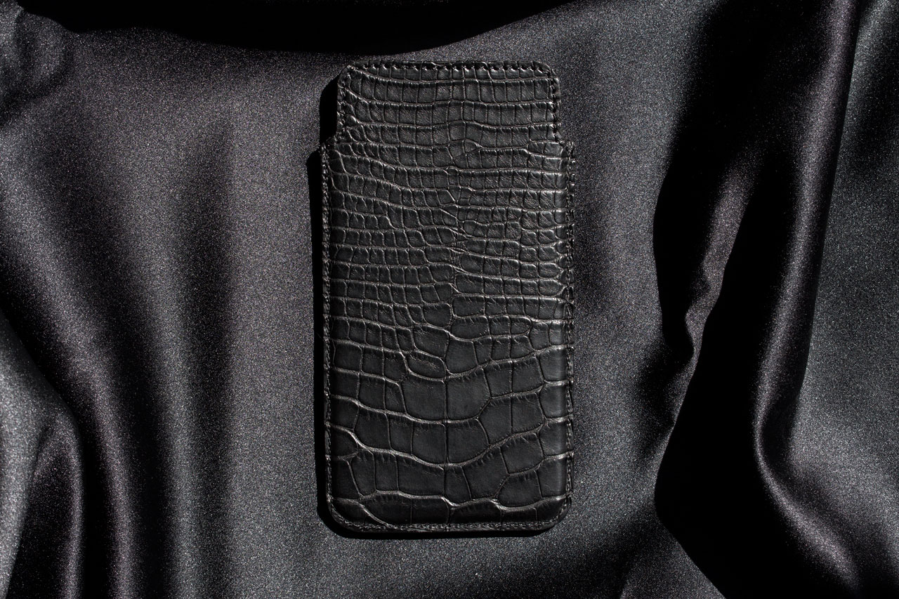 handmade aligator leather iPhone case